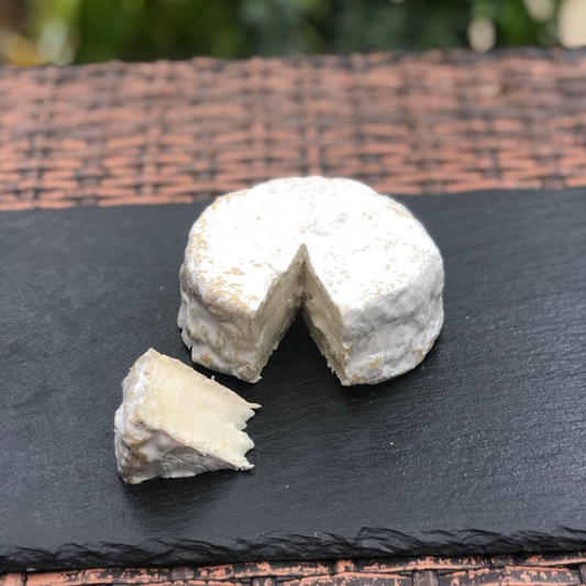 Kiaora Queso Cabra Chèvrembert 4.5oz